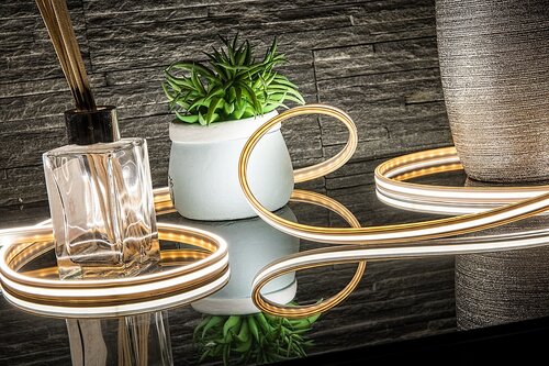 LED Strip (79021)